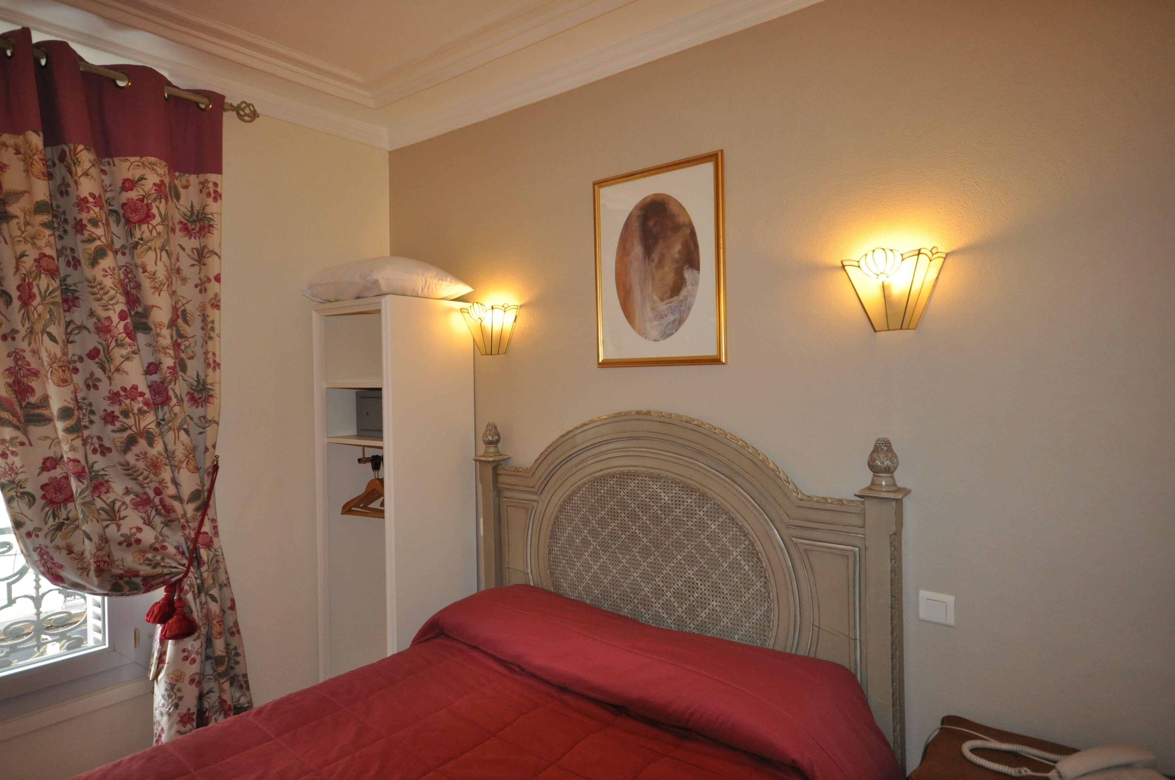 Hotel Des Bains Parigi