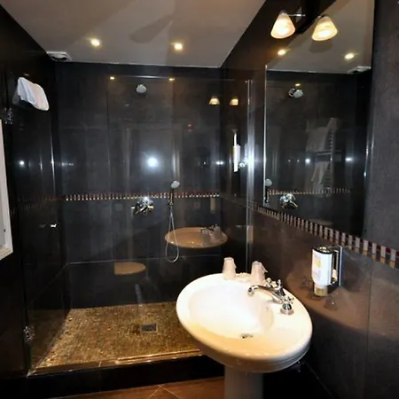 Des Bains Parigi