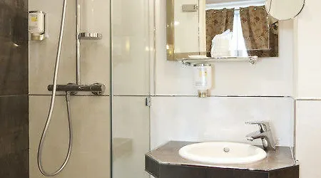 Des Bains 2* Parigi